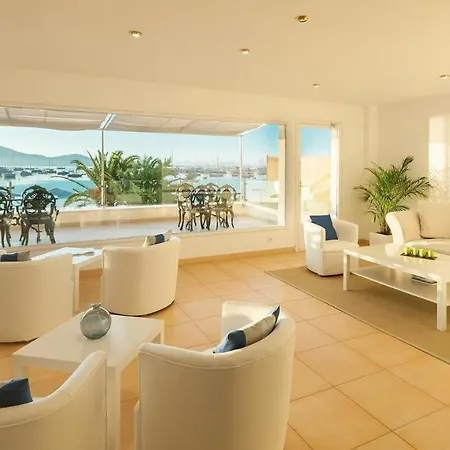 Capri Hotel