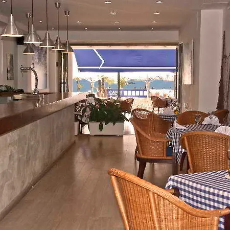 Capri Hotel 3*